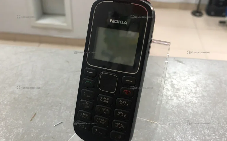 Nokia 1280.