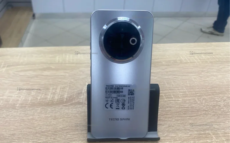 Tecno SPARK 30C 4/128 ГБ