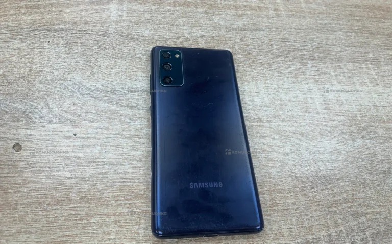 Samsung Galaxy S20 FE 6/128 ГБ