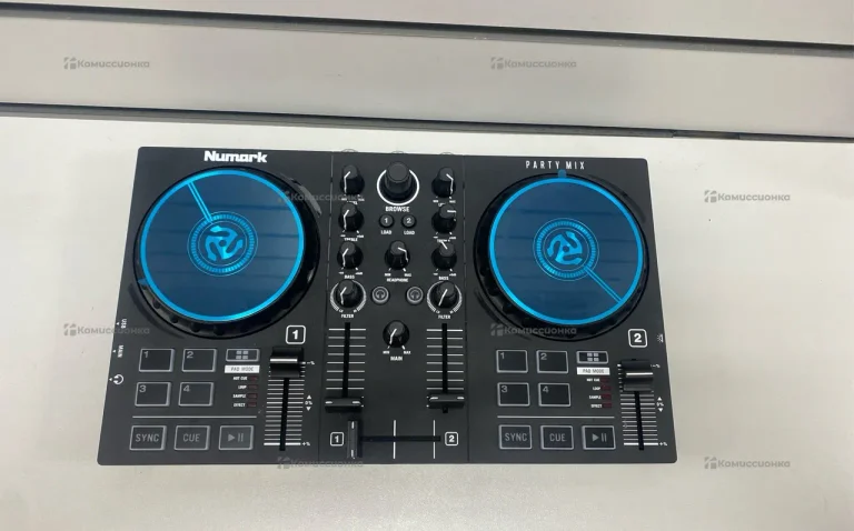 DJ пульт Numark Party Mix