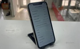Apple iPhone 11 4/64 ГБ
