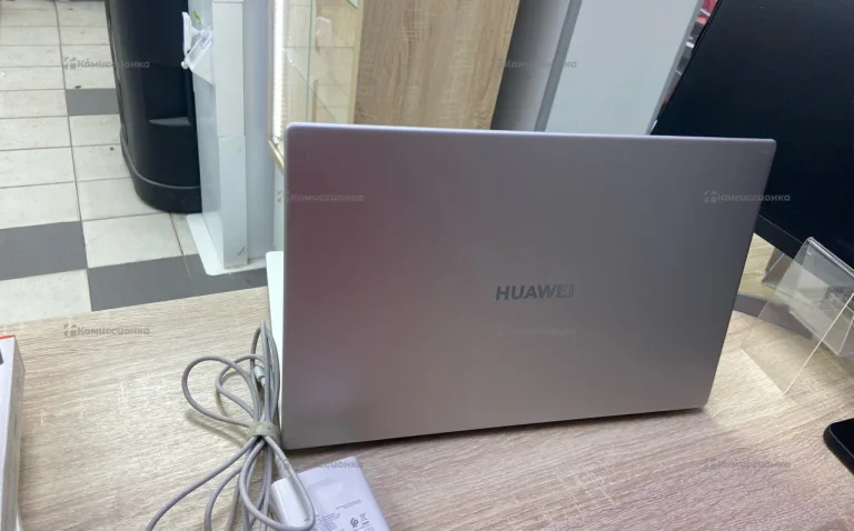 Ноутбук  Huawei wai9q