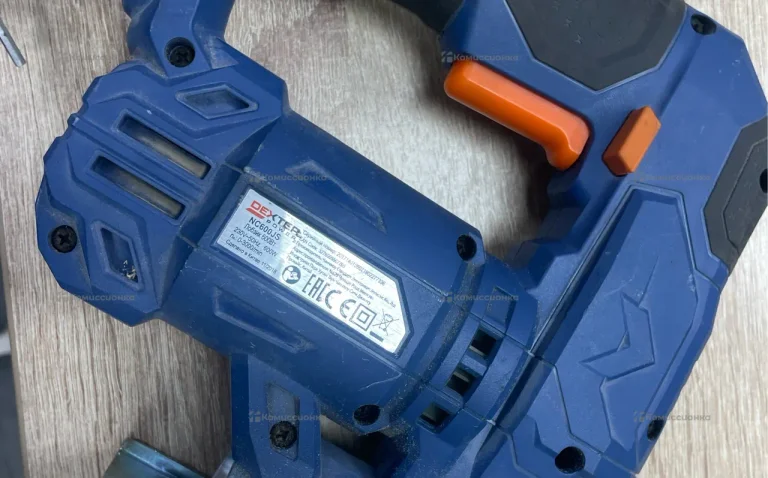 Лобзик  dexp nc 600js