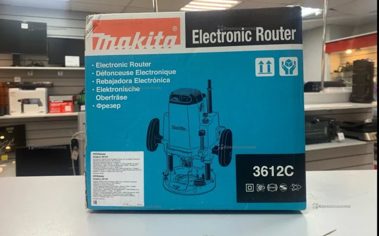 Фрезер Makita 3612c