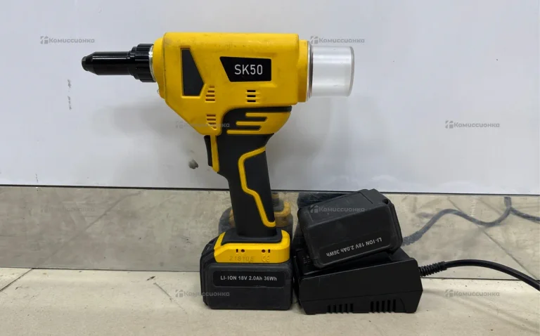 Аккумуляторный заклепочник Skytools SK50