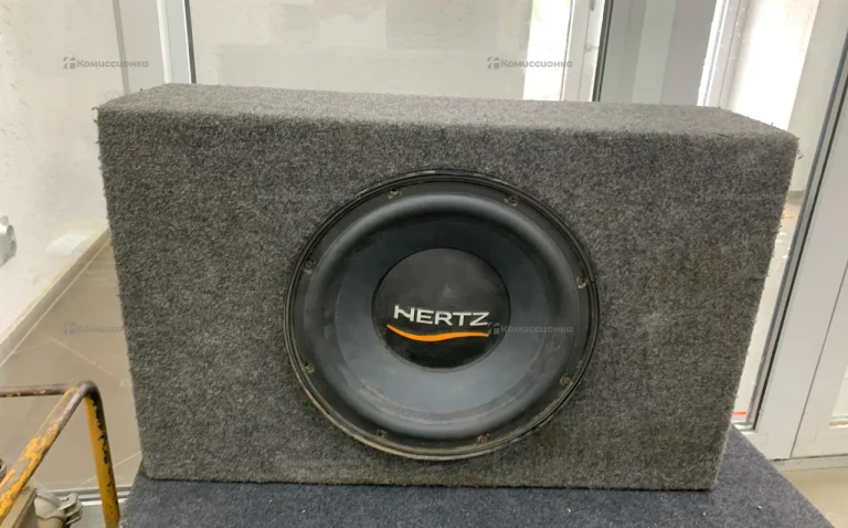 Сабвуфер  Hertz