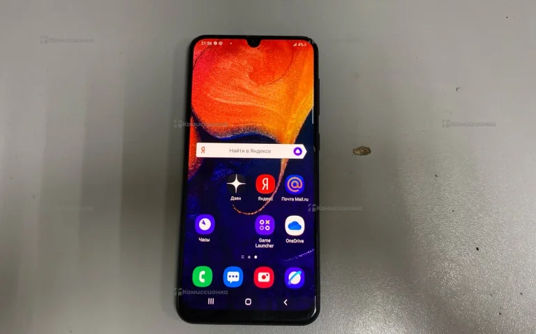 Samsung Galaxy A50 4/64 ГБ