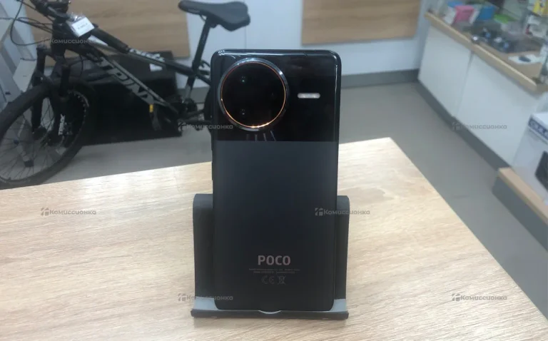Xiaomi Poco F7 Ultra 16/512 ГБ