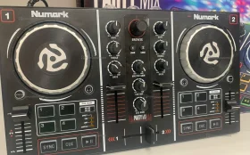 Деджейская установка Numark Party Mix