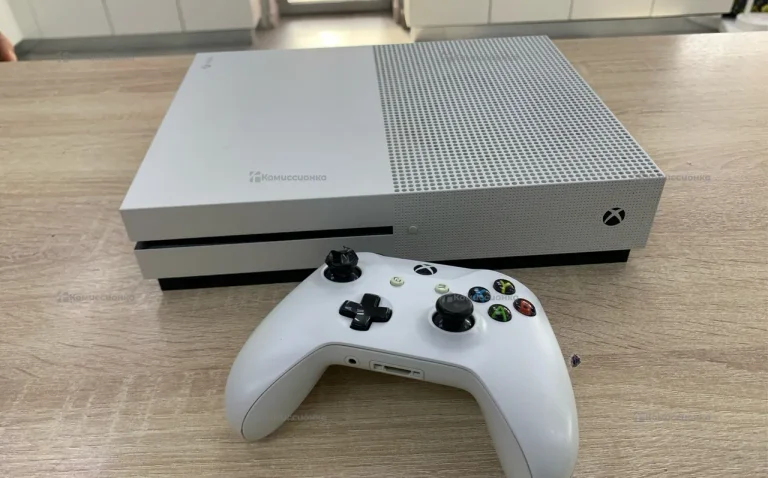 Приставка Xbox One S 512