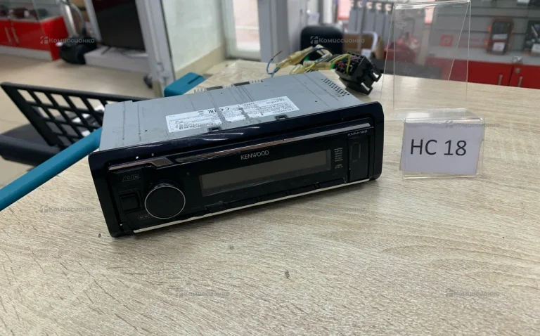 Автомагнитола  Kenwood kmm-125