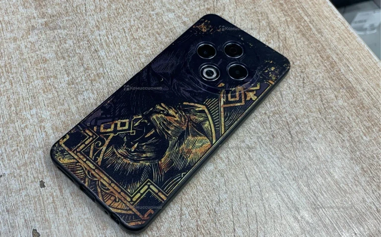Tecno Spark 30 8/128 ГБ