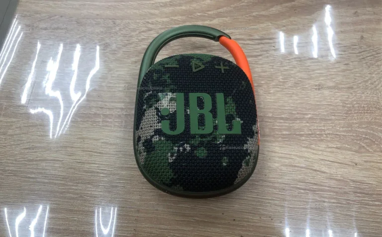 Колонка JBL Clip 4