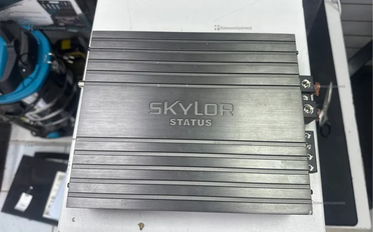 Усилитель  SKY lore st-1.2000