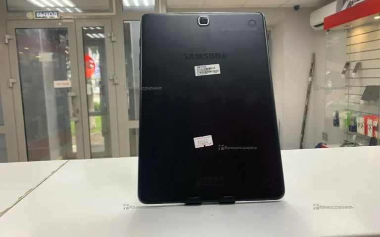 Планшет Samsung Galaxy Tab A 9.7 SM-T555 16Gb
