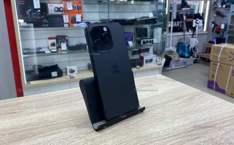 Apple iPhone 16 Pro 8/256 ГБ