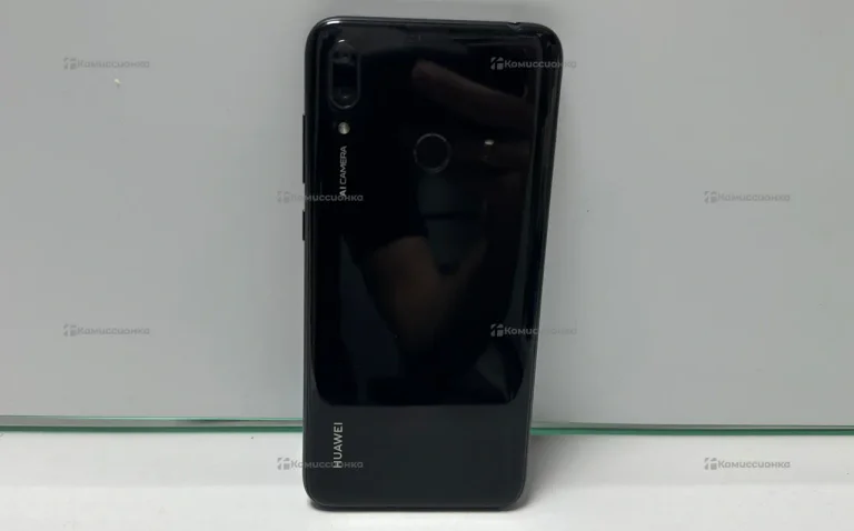 Huawei Y7 (2019) 3/32 ГБ