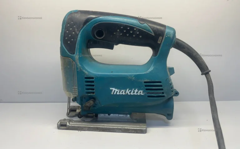 Лобзик Makita 4329