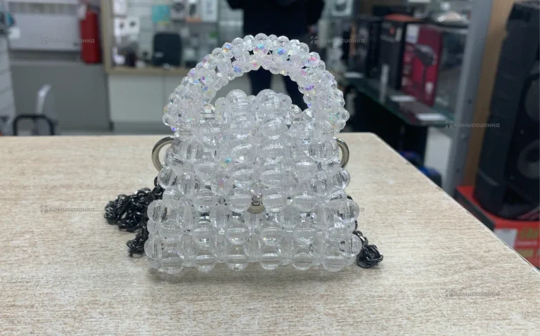 Сумка белая