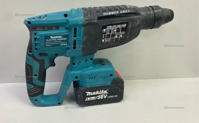 Перфоратор Makita (peп)