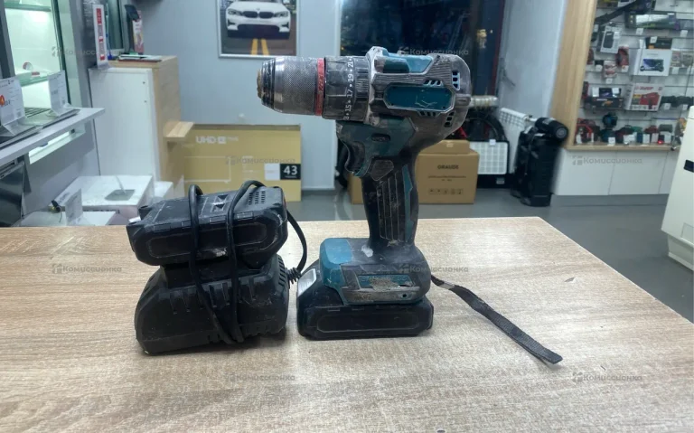 Дрель шуроповерт Makita реплика