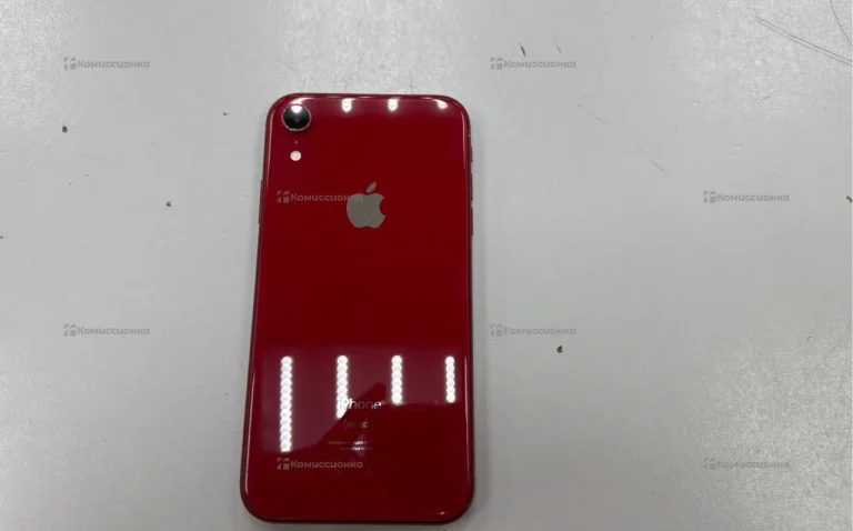 Apple iPhone XR 3/64 ГБ