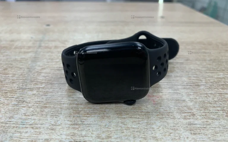 Часы  Apple Watch SE 2 gen