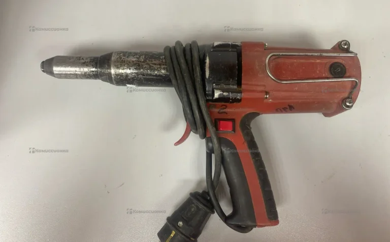 Заклепочник skytools sk1008