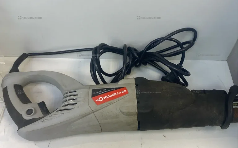 Пила Интерскол НП-120/1010Э