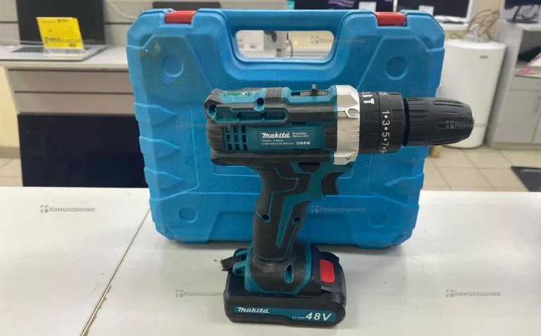 Шуруповерт Makita Replica