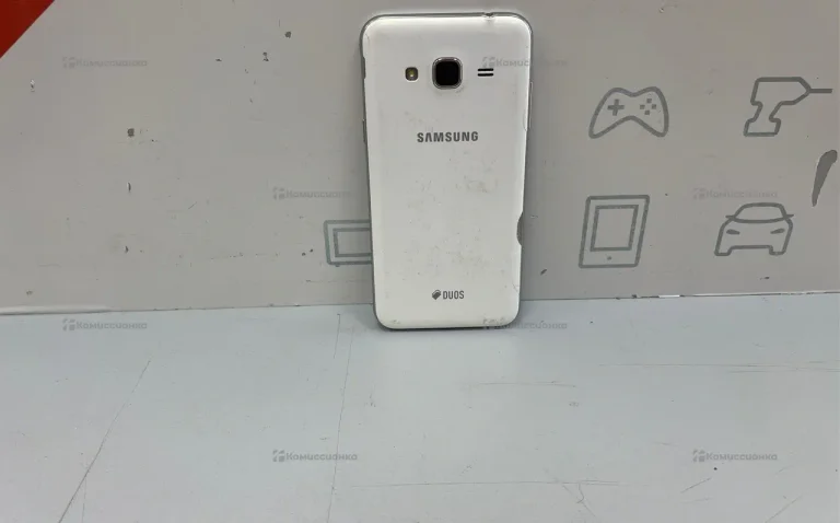 Samsung Galaxy J 3/16 ГБ
