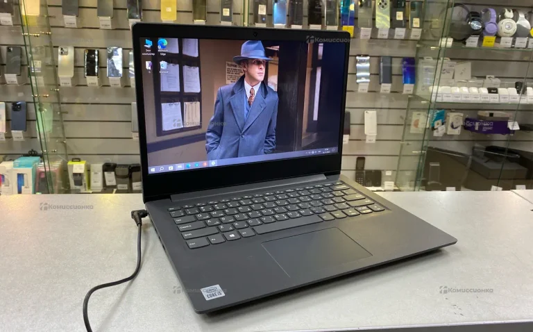 Ноутбук Lenovo V14-IIL 82C4