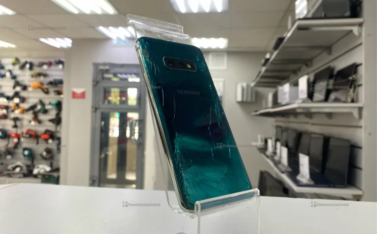 Samsung Galaxy S10e 6/128Gb