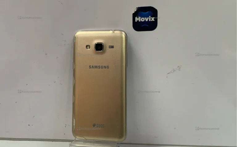 Samsung Galaxy J3 (2016) SM-J320F/DS 8Gb