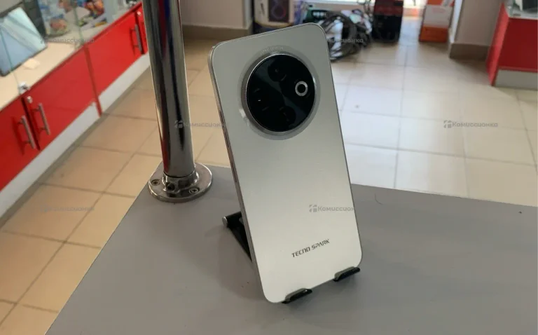 Tecno SPARK 30C 4/128Gb