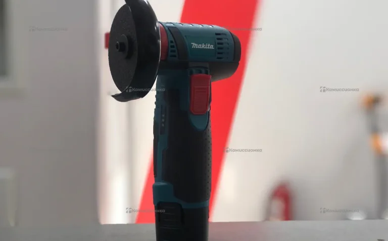 Мини болгарка Makita
