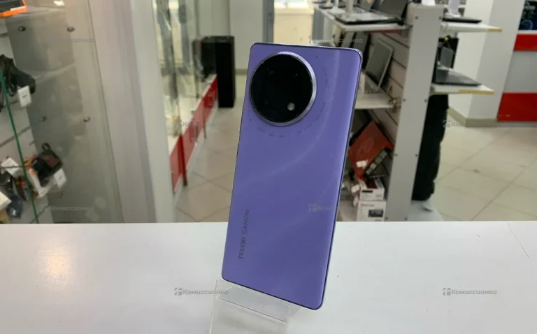 Tecno Camon 30S 6/128 ГБ.