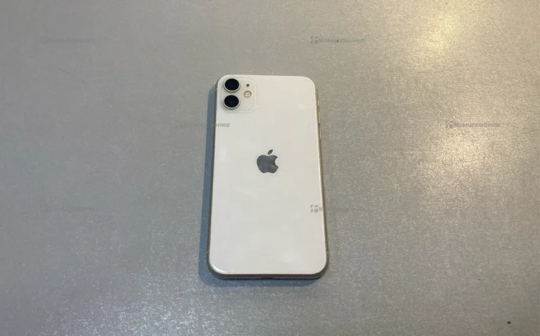 Apple iPhone 11 4/64 ГБ