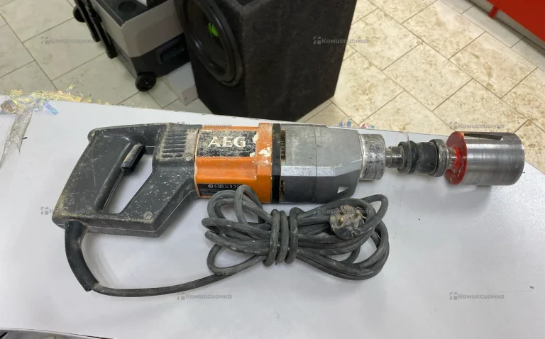 Дрель алмазного бурения1500 2xe