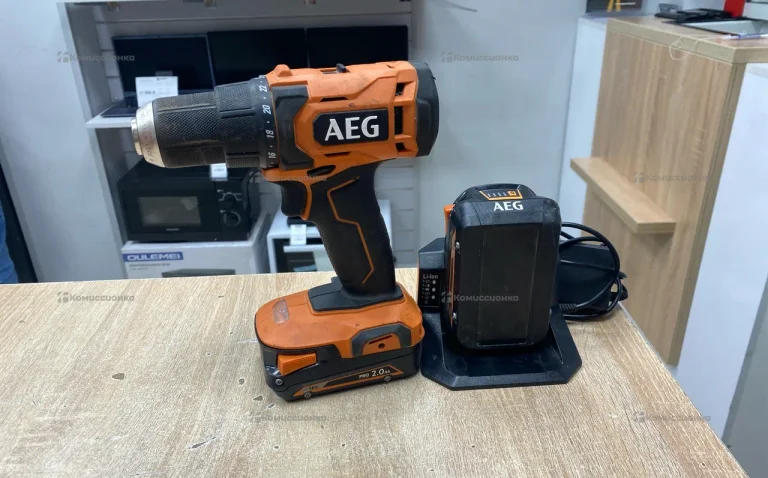 Аккумуляторная дрель-шуруповерт AEG BS18G4-202C