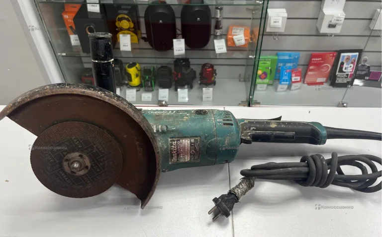 УШМ makita GA9020