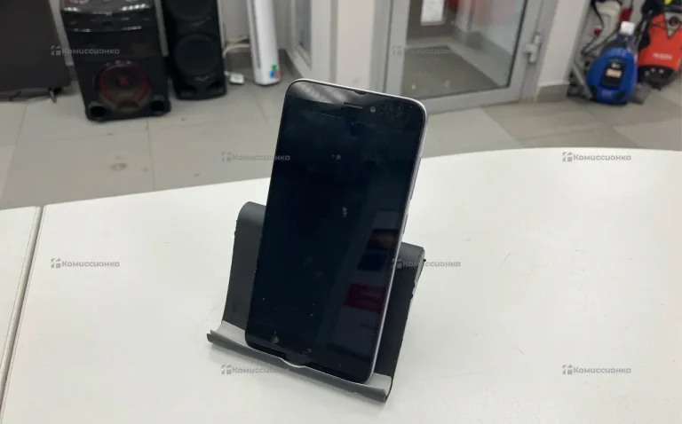 Xiaomi Redmi 5 2/16 ГБ