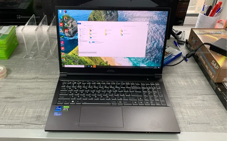 Ноутбук GMNG  RUSH MN 15p7