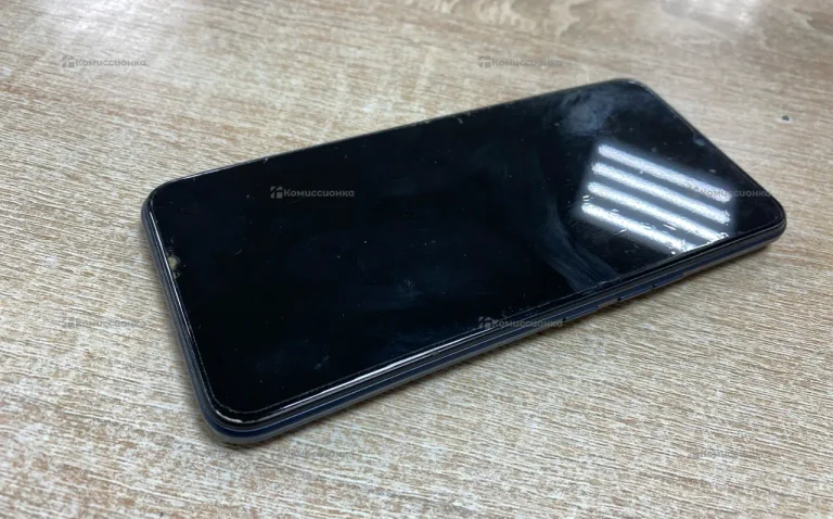 Tecno spark 8c 4/64