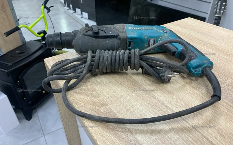 перфоратор makita hr 2470
