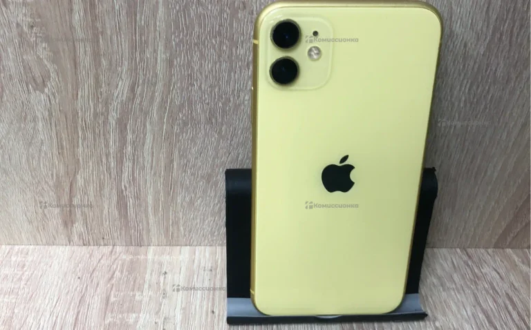 Apple iPhone 11 4/128 ГБ