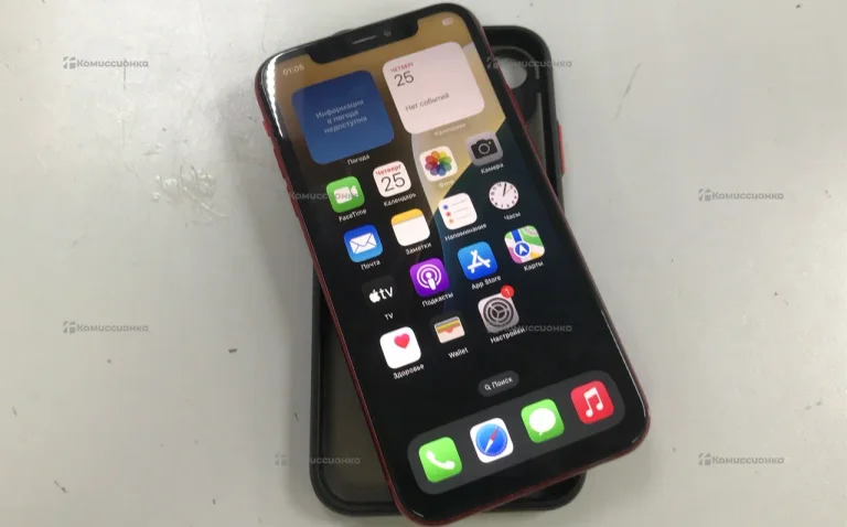 Apple iPhone XR 64 ГБ