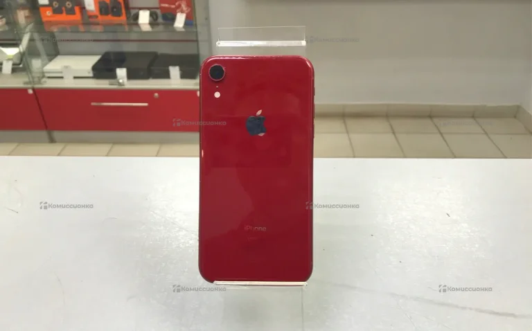 Apple iPhone XR 3/64 ГБ