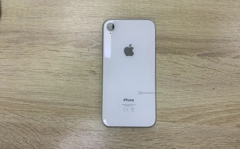 Apple iPhone xr 64 ГБ