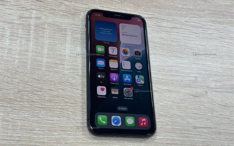 Apple iPhone 11 4/128 ГБ